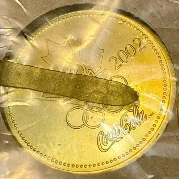 2002 Coca Cola Olympic Games Canadian team . Joe Sakic - Picture 3 of 5